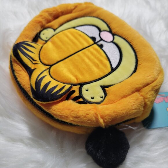 Garfield Cosmetic Bag - Picture 4 of 7